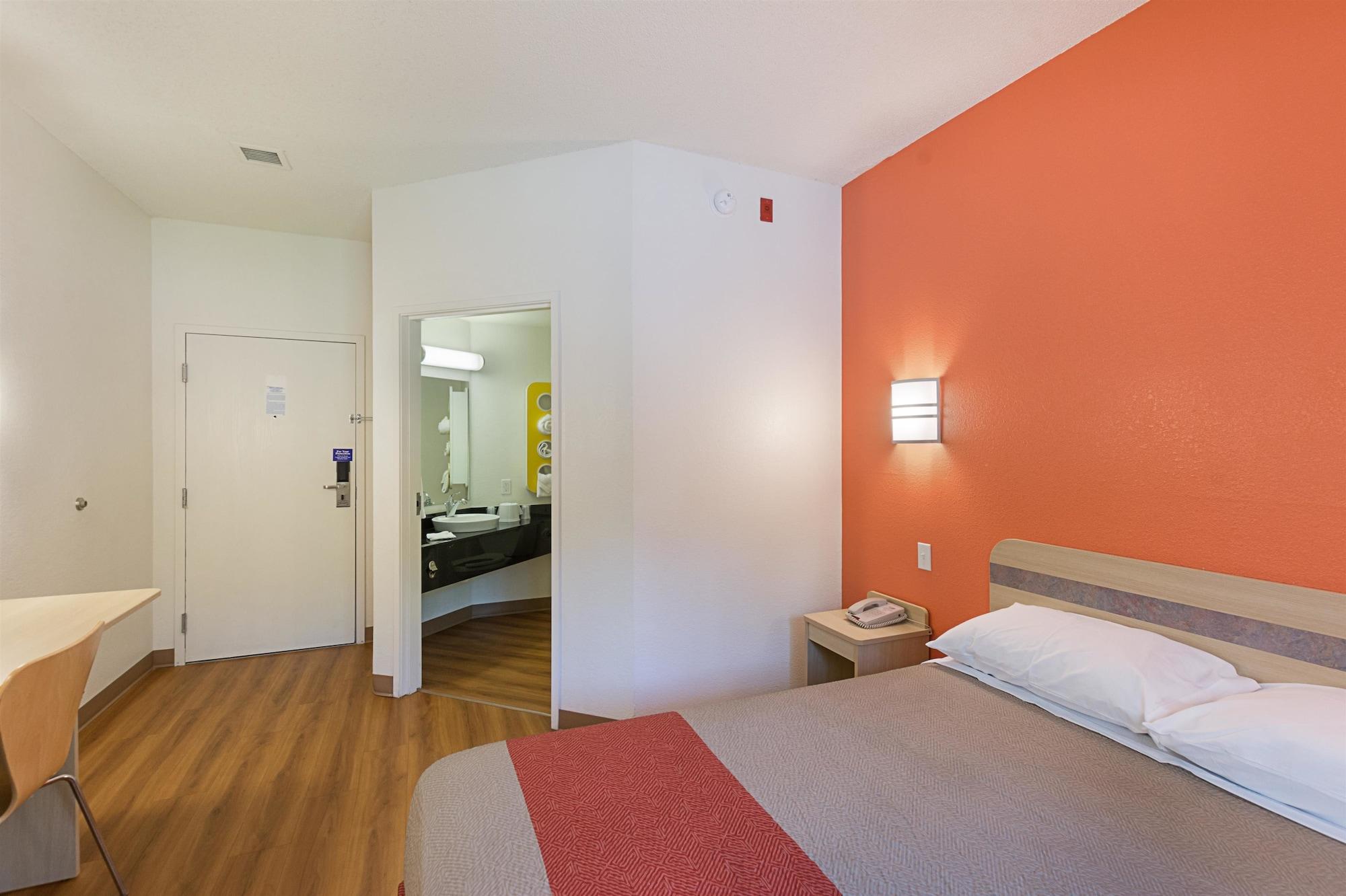 Motel 6-Columbia, Sc - Fort Jackson Area Bagian luar foto