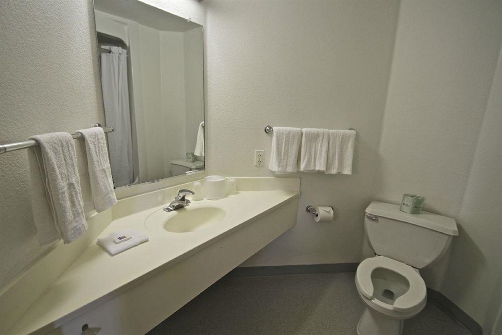 Motel 6-Columbia, Sc - Fort Jackson Area Bagian luar foto