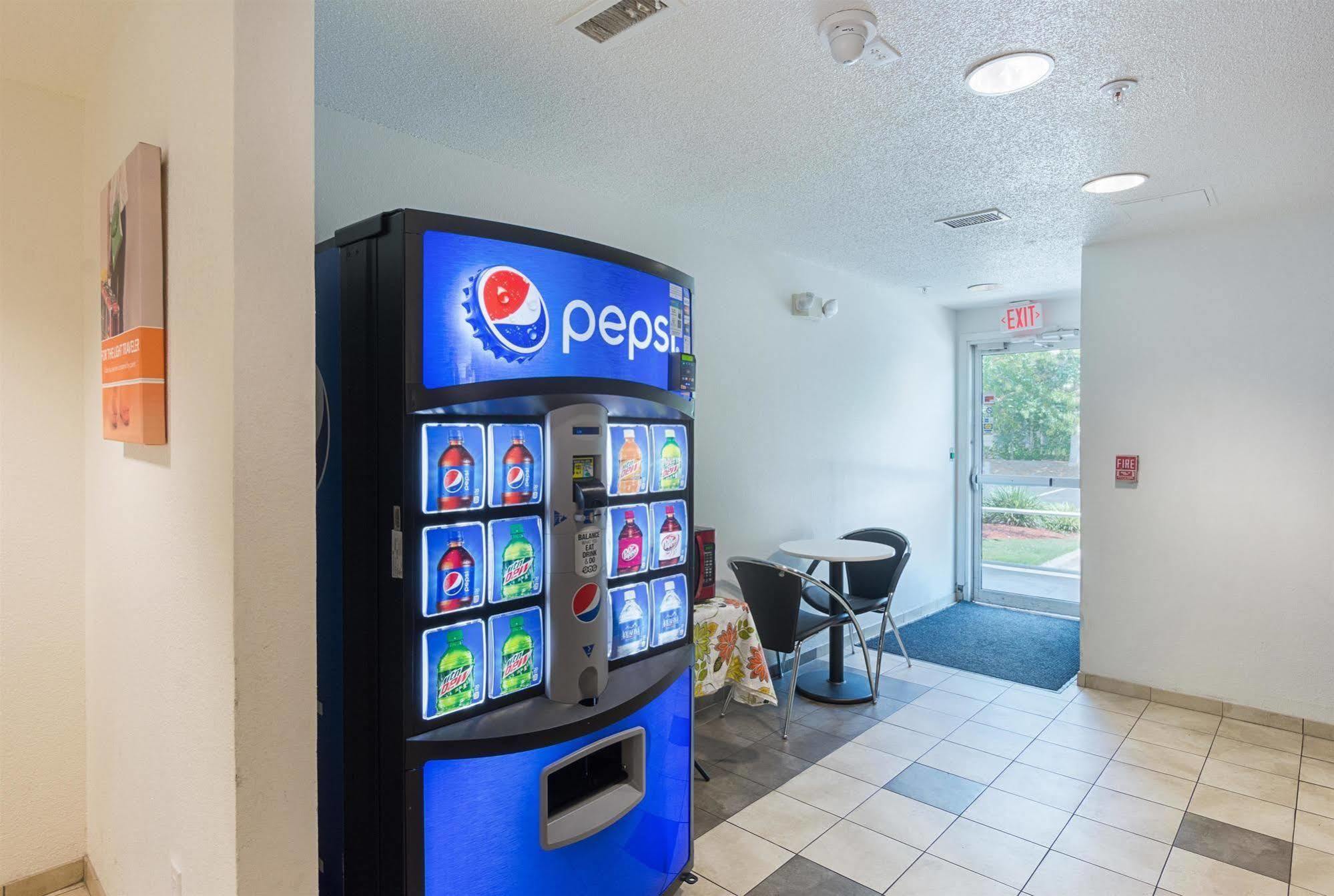Motel 6-Columbia, Sc - Fort Jackson Area Bagian luar foto