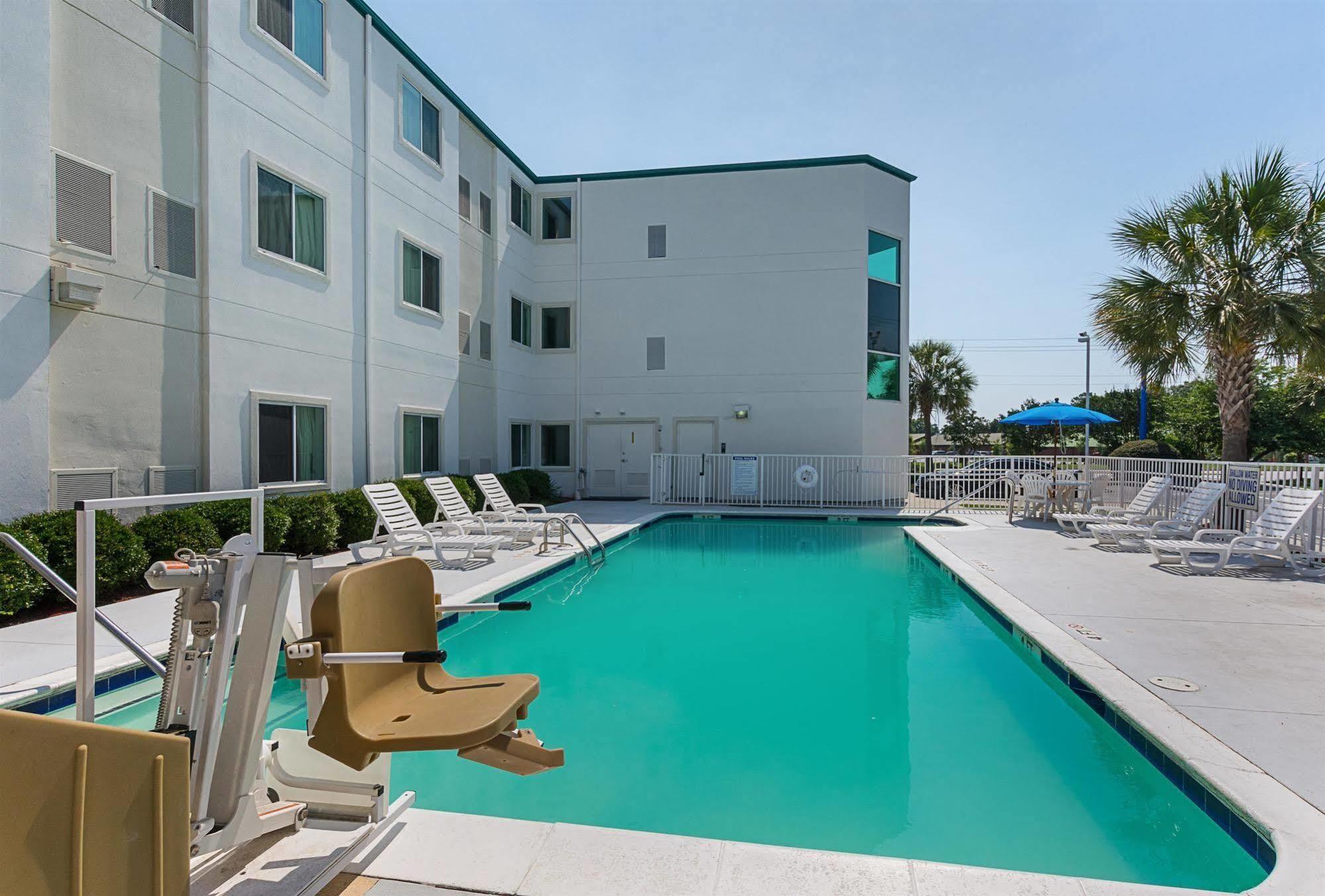 Motel 6-Columbia, Sc - Fort Jackson Area Bagian luar foto