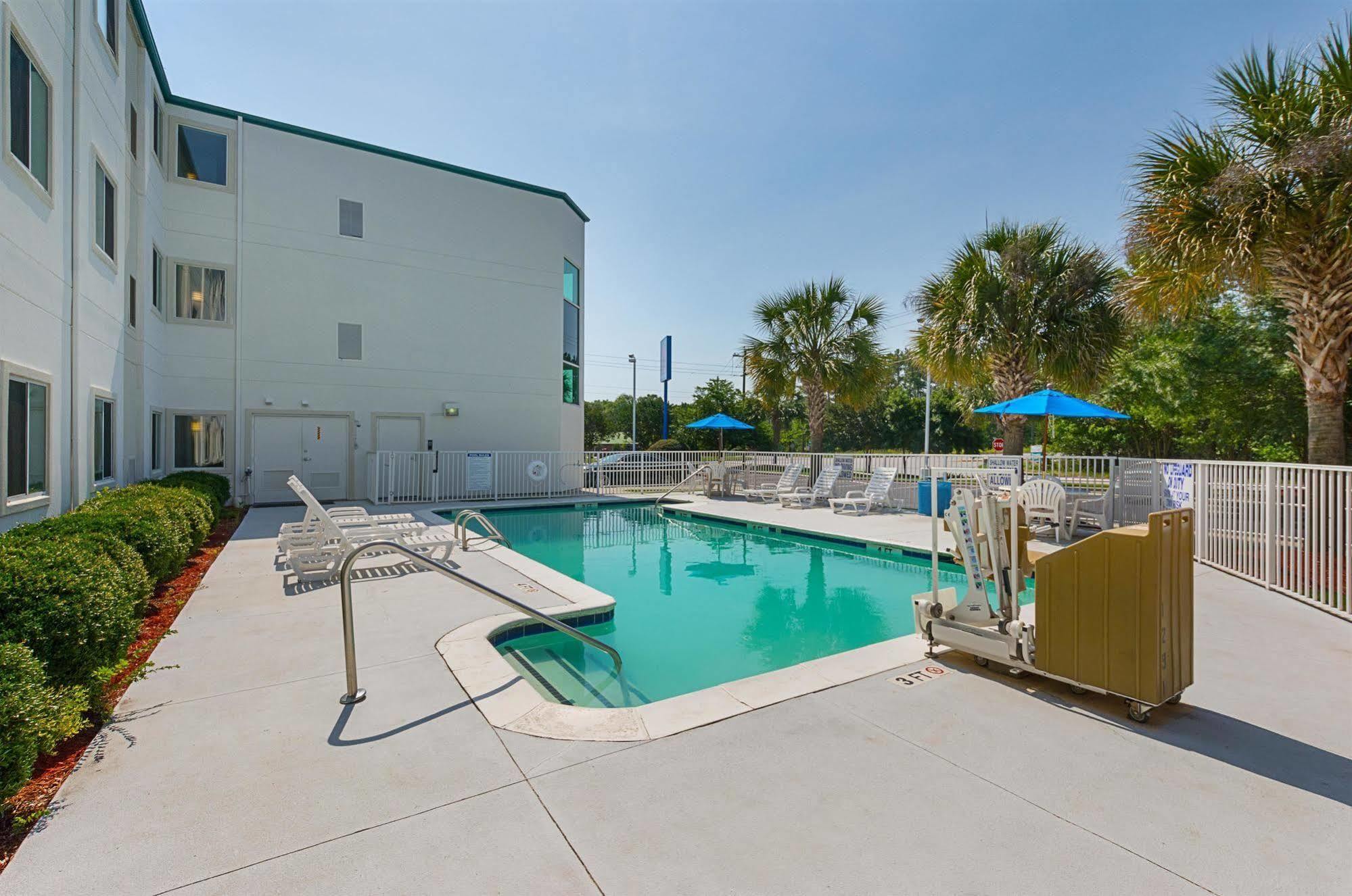 Motel 6-Columbia, Sc - Fort Jackson Area Bagian luar foto